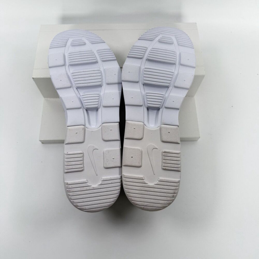 Nike Air Max Motion 2 Men’s Running Shoes Gray White AO0266-101 Size 8.5 - Picture 8 of 11